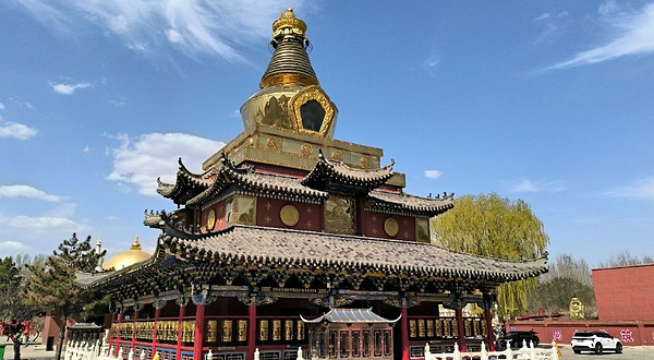 时轮金刚万佛塔