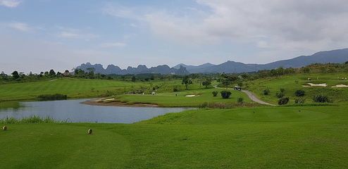 Sky Lake Resort & Golf Club第 9 张图片