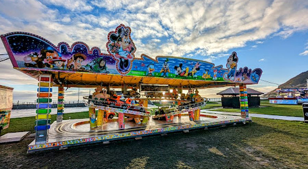 Bray Promenade and Beach
