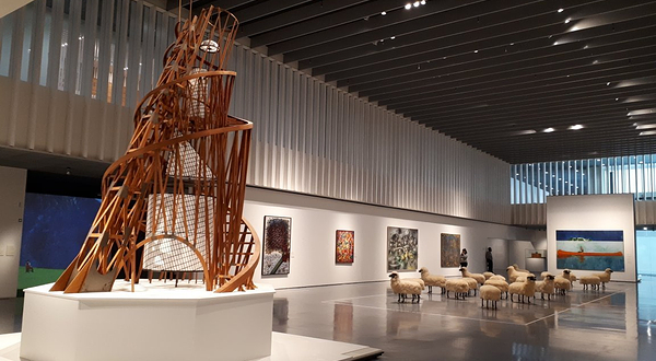 马拉加蓬皮杜艺术中心