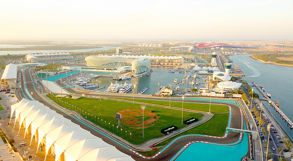 亚斯玛瑞纳赛道