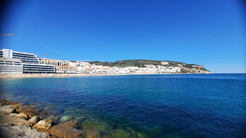 Sesimbra Beach