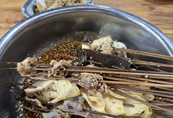 乐山鲜知味钵钵鸡(草堂北路店)第 49 张图片