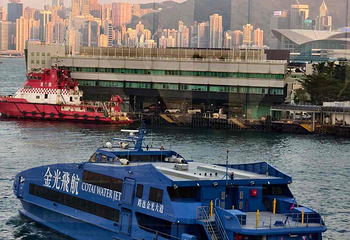 香港港澳码头第 7 张图片