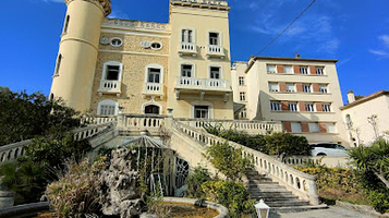 天主教弗雷瑞斯-土伦教区