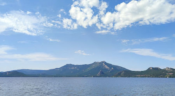 Obshchestvennyy Plyazh