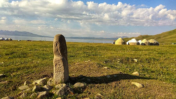 Yurt camp Flex Travel