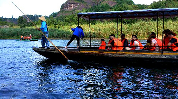 龙虎山仙水岩终点站-桃花洲