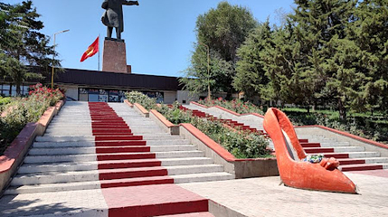 Osh Shaarynyn Ayanty第 1 张图片