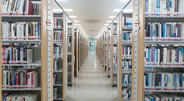 충주시립도서관