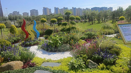 滨河公园第 1 张图片