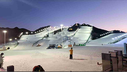莲花山滑雪场第 13 张图片