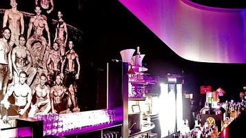 SIXX PAXX Theater & Ladiesclub