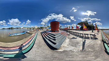 Fish sauce barrel sculpture