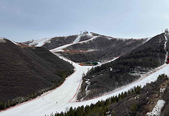 富龙滑雪场第 25 张图片