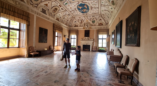 Castello della Manta