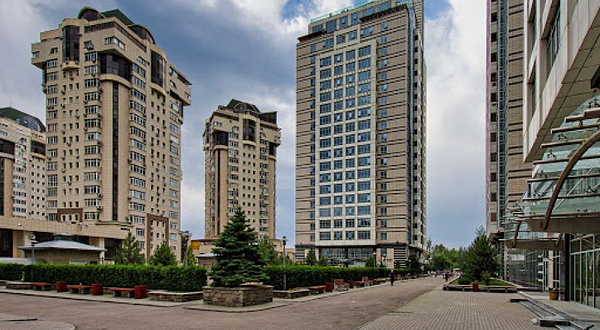 Royal Club Fitness & SPA (Bukhar Zhyrau)