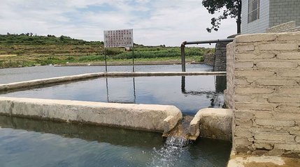 青龙潭(休闲景区)第 1 张图片