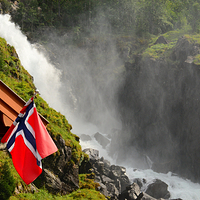 Låtefossen Waterfall