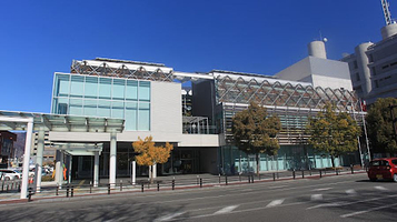 山梨県立図書館