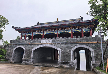 巴陵广场第 15 张图片