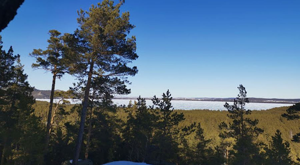 Qenesary ÚŃGIRI Пещера Кенесары