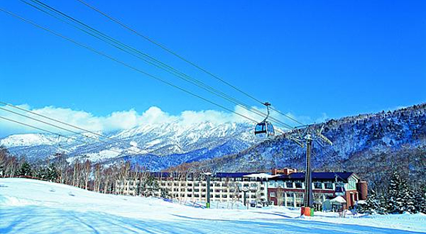 志贺高原烧额山滑雪场