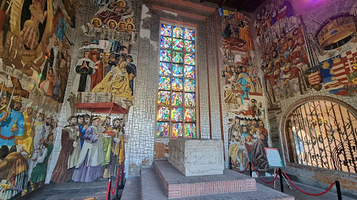 Medieval Ruin Garden