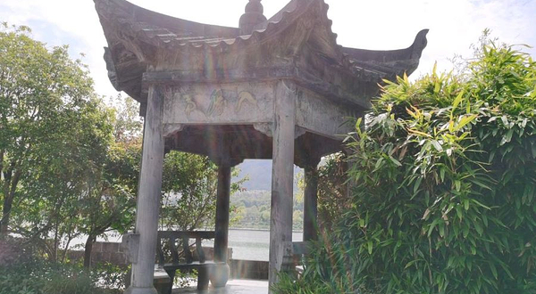 滨江游园-入胜亭