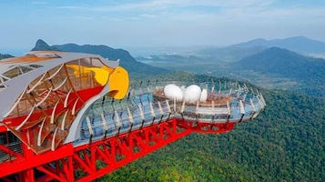 Eagle's Nest Skywalk