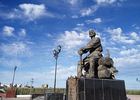 Monument to Petr Beketov