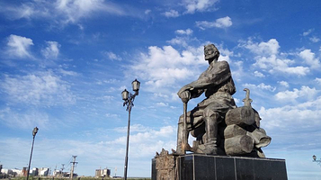 Monument to Petr Beketov