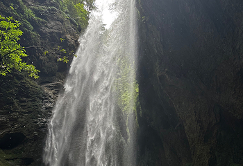 龙水峡地缝第 36 张图片