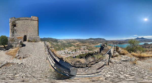Muralla Urbana de Zahara de la Sierra
