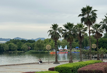 浙江大学(紫金港校区)第 17 张图片