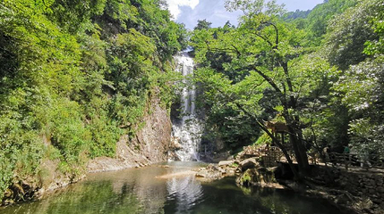 天堂寨旅游景区-情人瀑第 1 张图片