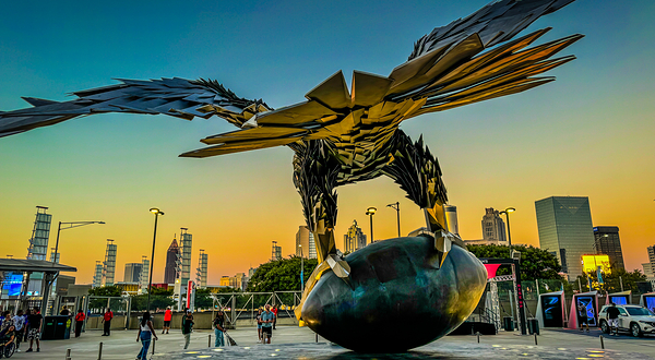 梅赛德斯·奔驰体育场