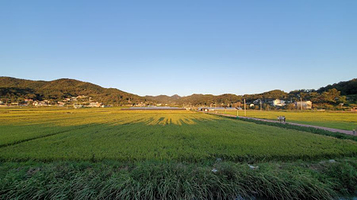 长华里日落眺望池