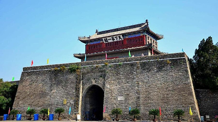 天下第一关景区-箭楼第 1 张图片