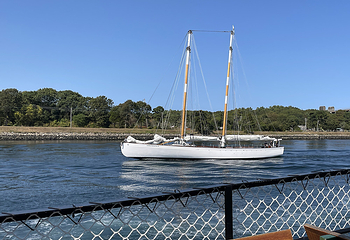 Cape Cod Canal Cruises第 1 张图片