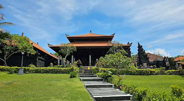 Sunset View at Tanah Lot