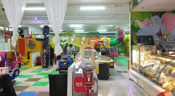 Funhouse Södertälje