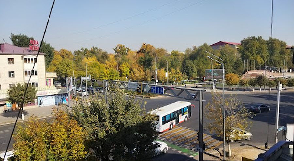 Pamyatnik Baurzhanu Momyshuly