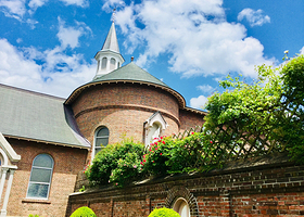 特拉比斯奇奴女子修道院