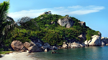 巽寮湾三角洲岛-海龟石