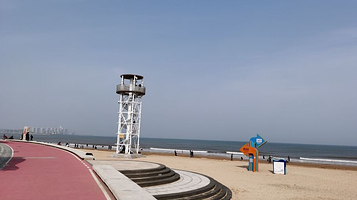 灵山湾城市阳台海水浴场-礁石区