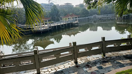 乐东市民休闲公园第 1 张图片