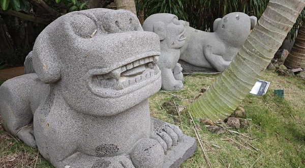 鼎龙湾石狗福道