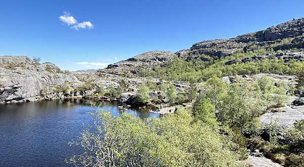 Preikestolen hiking starting point