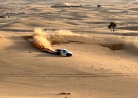 阿布扎比晚间沙漠之旅